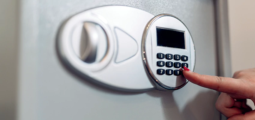 Jewelry Safe Cracking in Clark, New Jersey