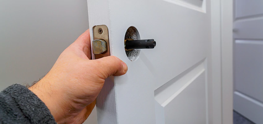 Nighttime Locksmith For Lock Repair in Clark, NJ