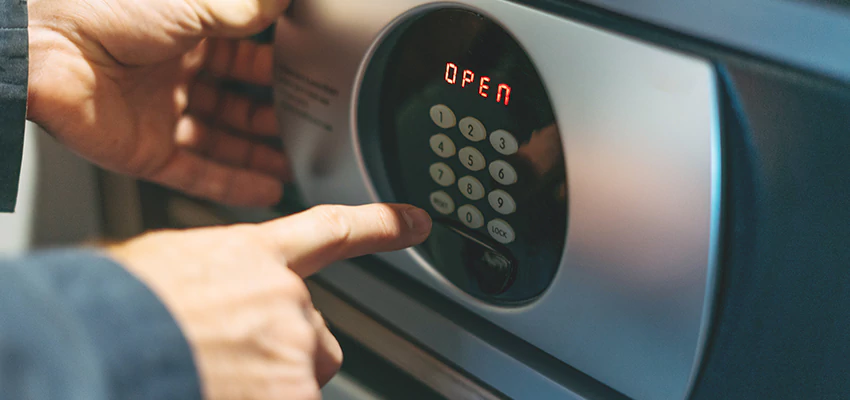 Cash Safe Openers in Clark, New Jersey