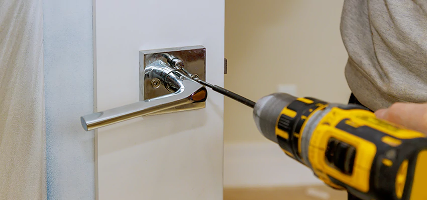 After-hours Locksmith  For Lock Troubleshooting in Clark, New Jersey