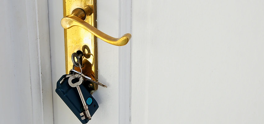 Broken Door Key Extraction in Clark, NJ