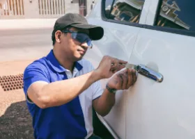 Car Locksmith in Clark, NJ